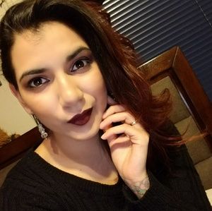 Meet your Posher, Sally